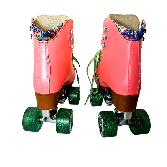Moxi Beach Bunny Pink Roller Skates Size 4 (Women’s 5–5.5) Emoji Print Lining - Picture 4 of 14
